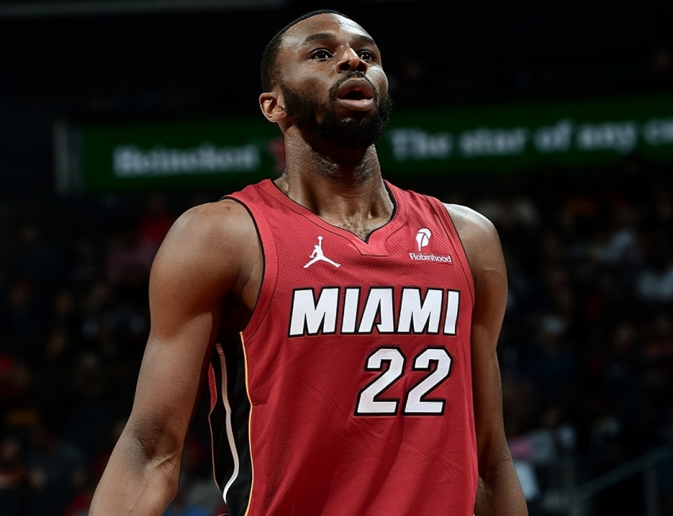 开元中国-里程碑夜迈阿密热火队长鼓劲，NBA常规赛集结日刷纪录，气氛紧张，纪律约束更严格的简单介绍