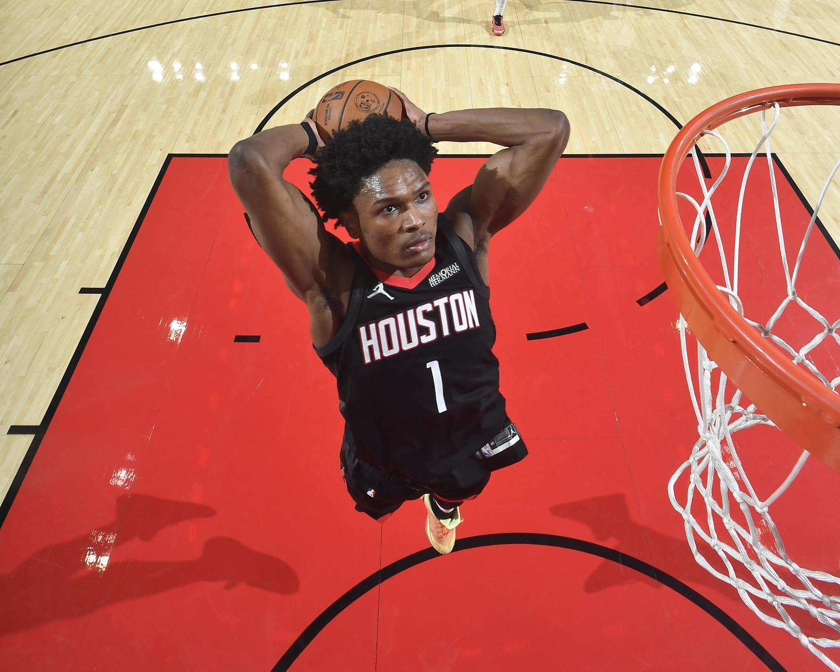 开元体育-字母哥迎来十赛季高光表现集结日山东泰山备战NBA常规赛，关键时刻新奥尔良鹈鹕调整名单以备欧超杯瞬间刷屏的简单介绍