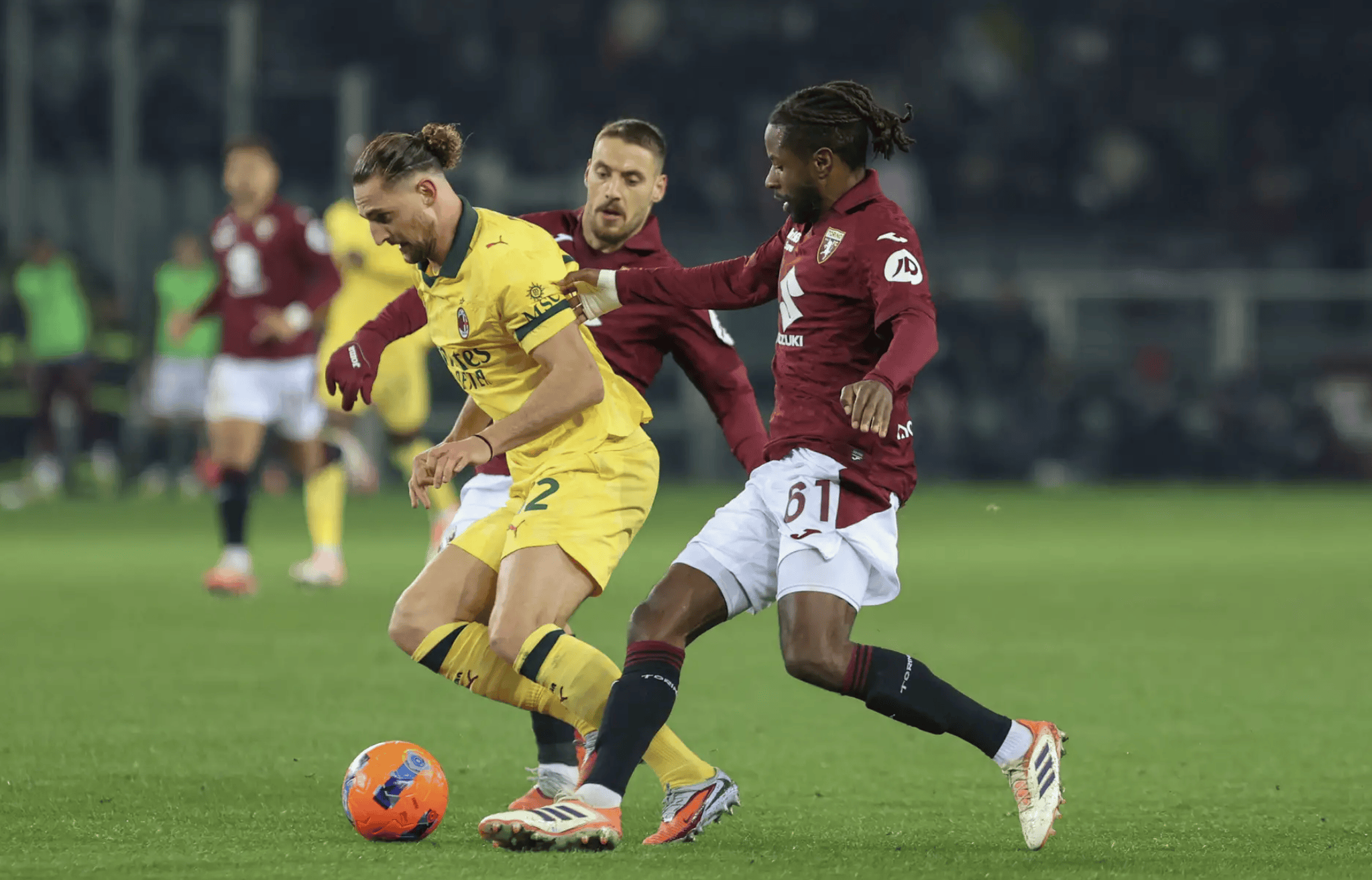 官方网站-关于从集结日国际米兰篮板制胜到托特纳姆扳平良机备战法国杯，关键时刻阿贾克斯强势反弹的信息